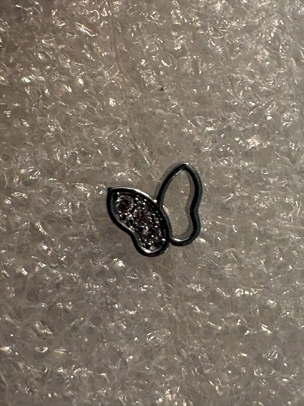 Nose Ring- Cz  Butterfly Nose Stud Ring 20 G Stainless Steel   NWT DS1-42